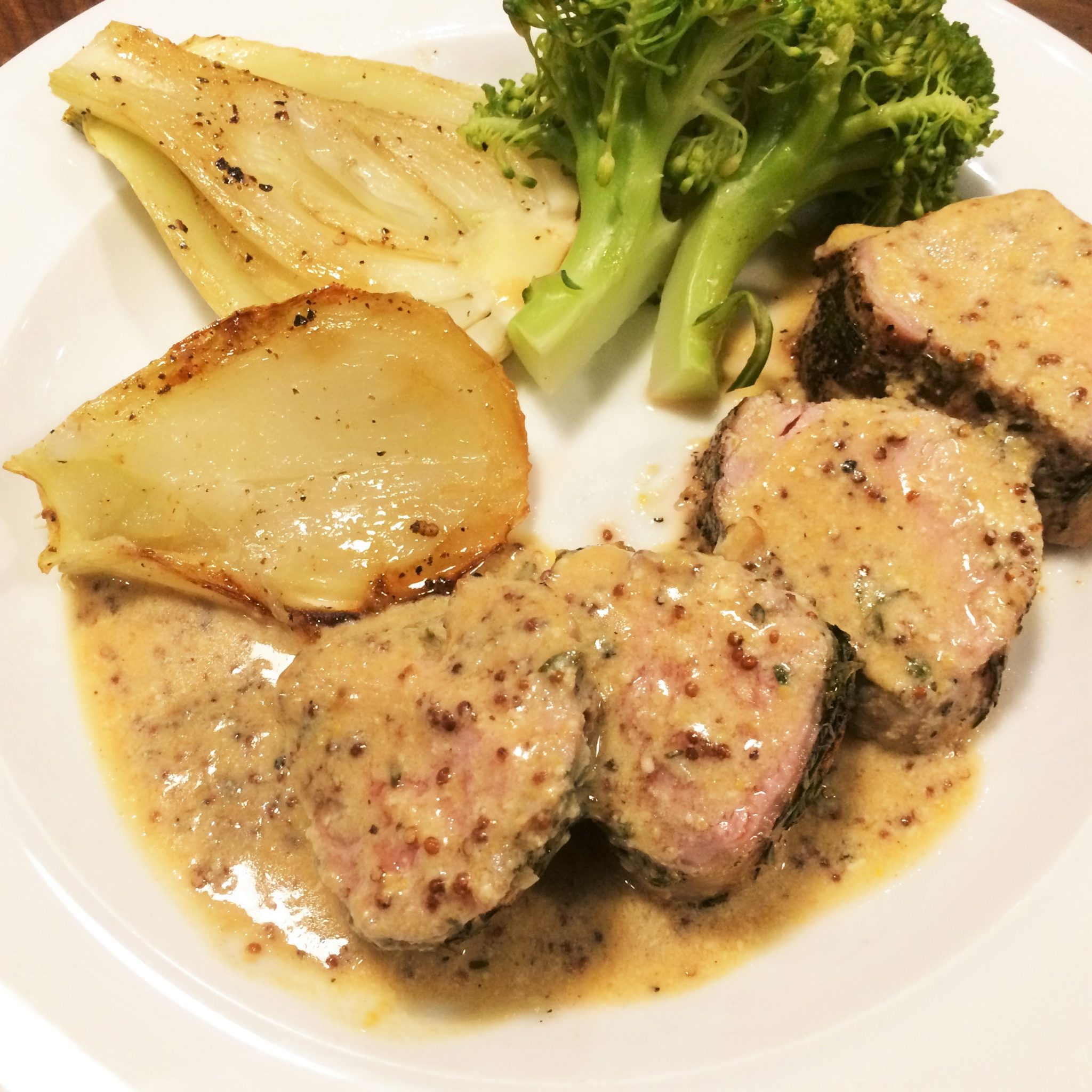 Filet de porc aux deux moutardes UNE MÈRE POULE UN PEU DINGUE