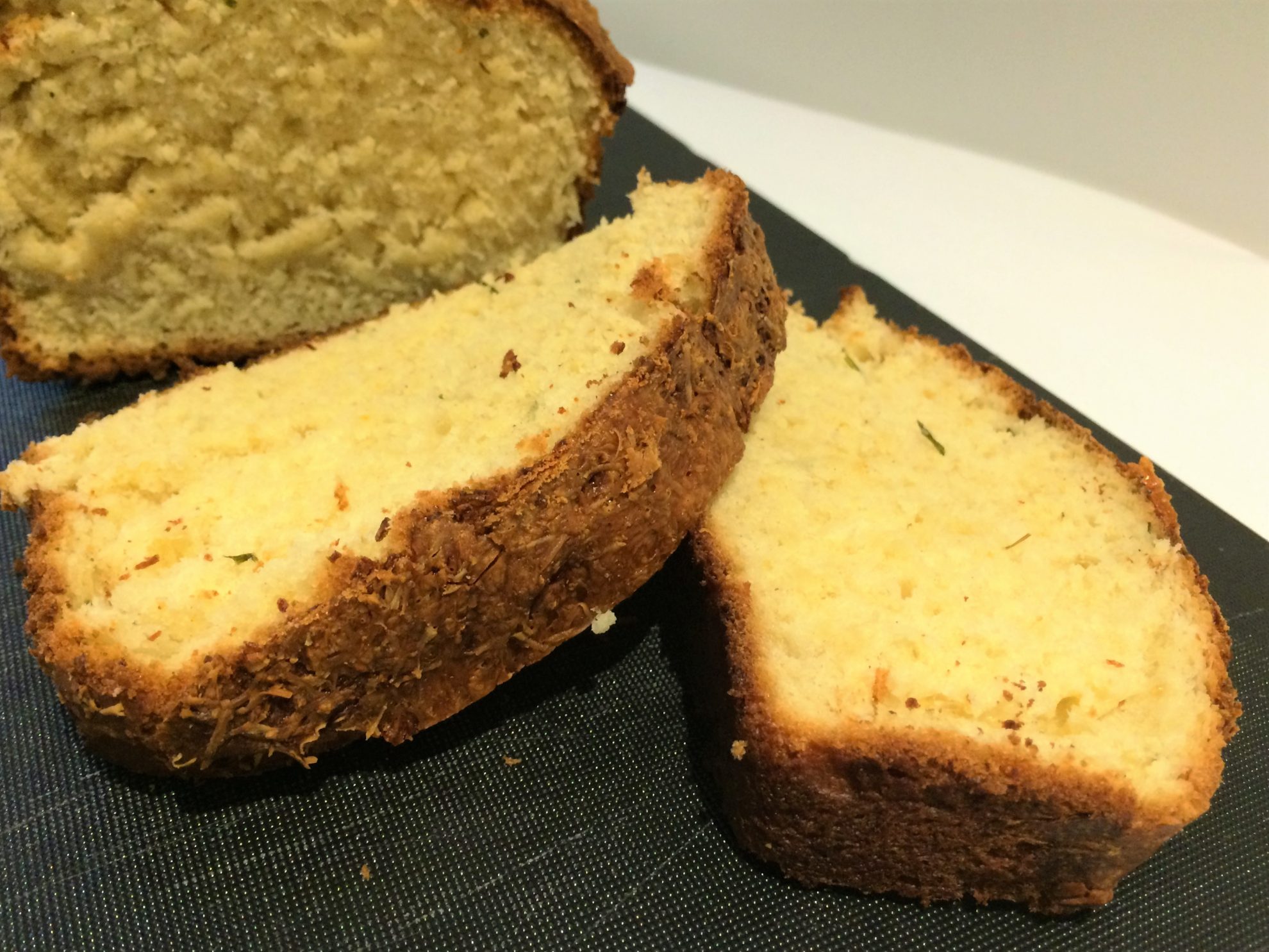 Pain à la pomme de terre et au fromage – UNE MÈRE POULE UN PEU DINGUE