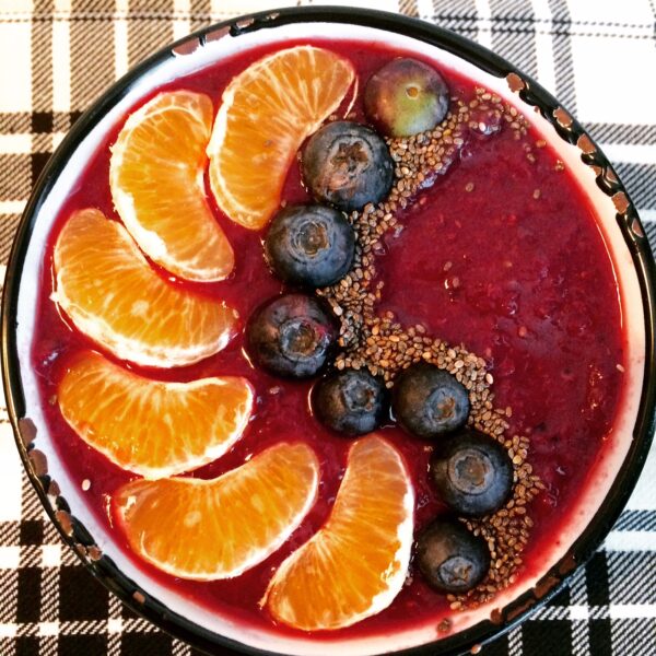 Compote de raisin, fraise, poire et cerise UNE MÈRE POULE UN PEU DINGUE